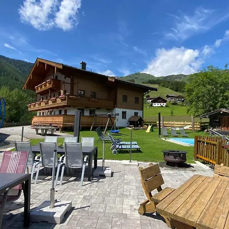 Unterdacheben 农家乐 Dienten am Hochkönig