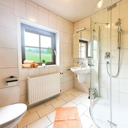 Unterdacheben 农家乐 *